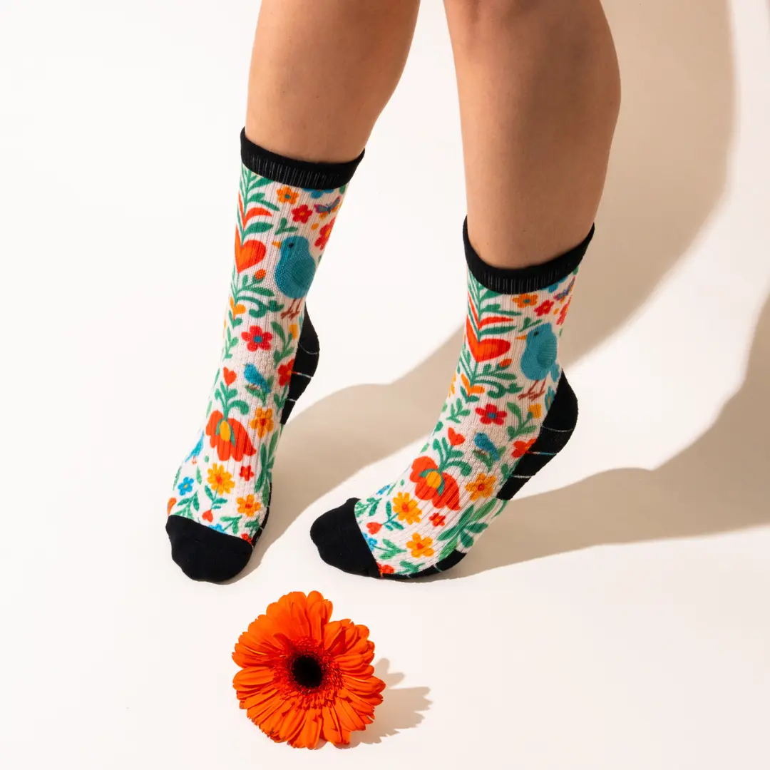 Spring Garden Crew Compression Socks - Image 2